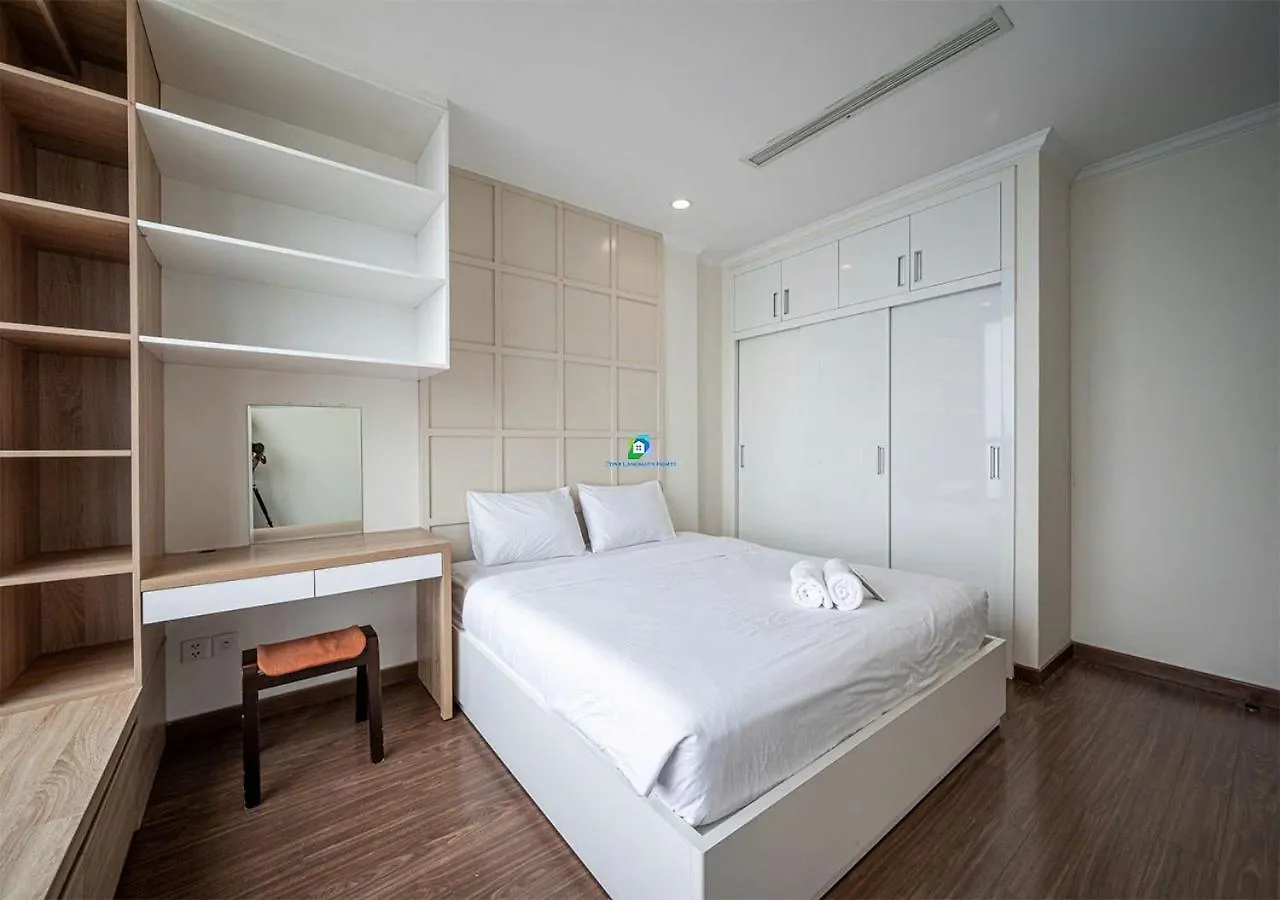The Central Park Retreat Ho Chi Minh City Apartment