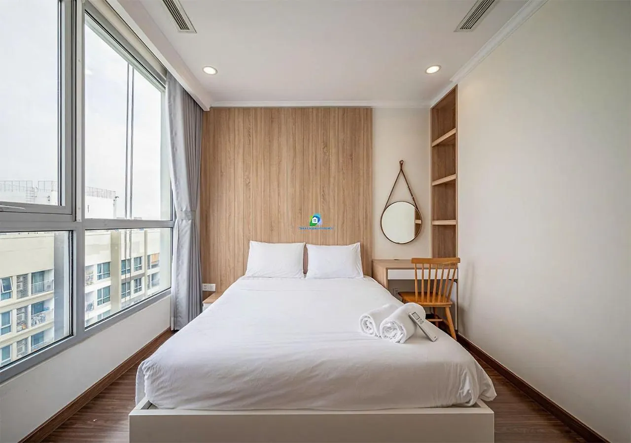 The Central Park Retreat Ho Chi Minh City Apartment