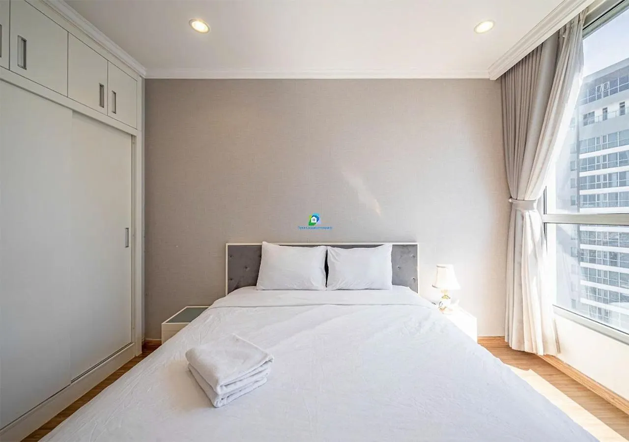 The Central Park Retreat Ho Chi Minh City 0*,  Vietnam