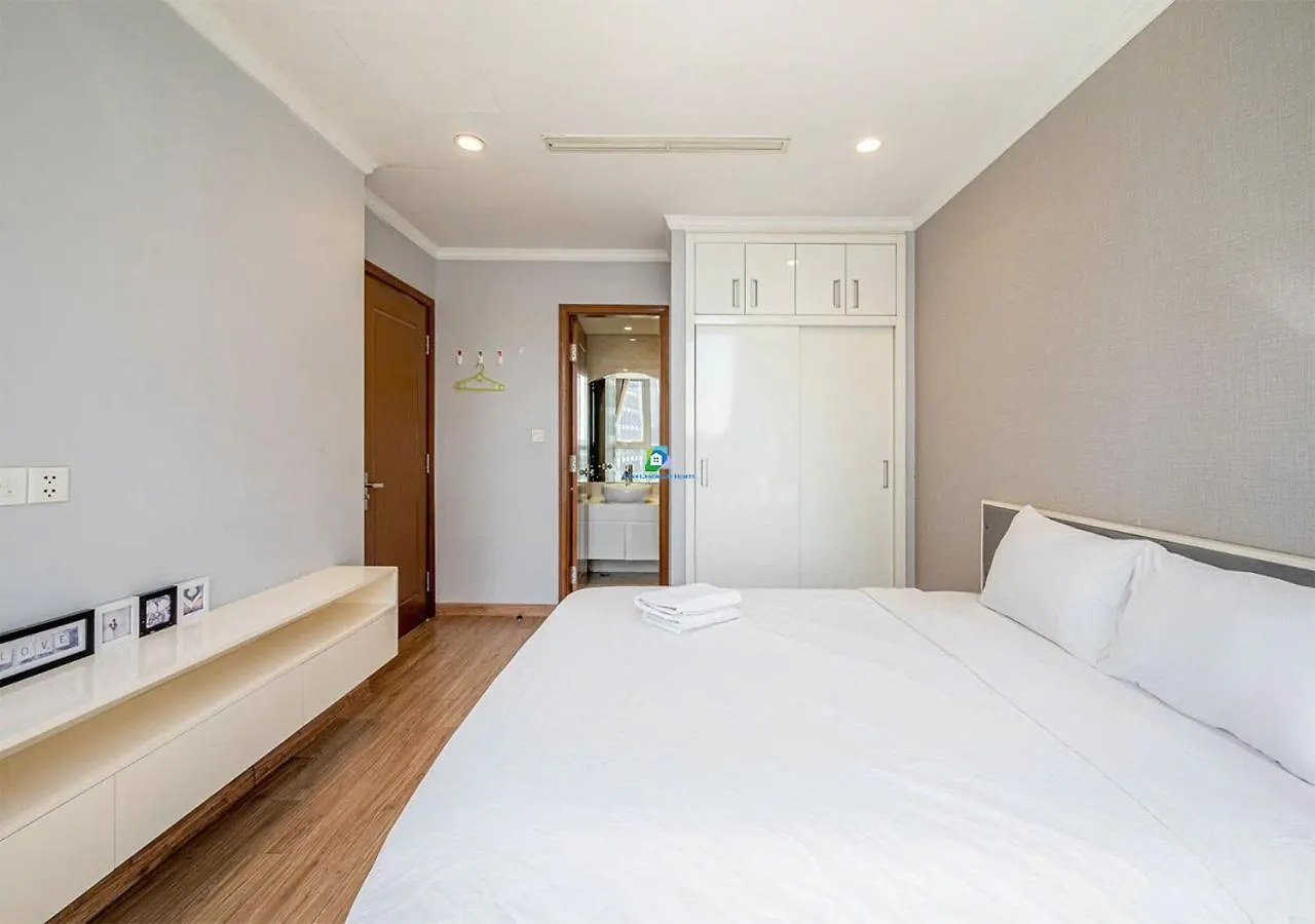 The Central Park Retreat Ho Chi Minh City Apartment