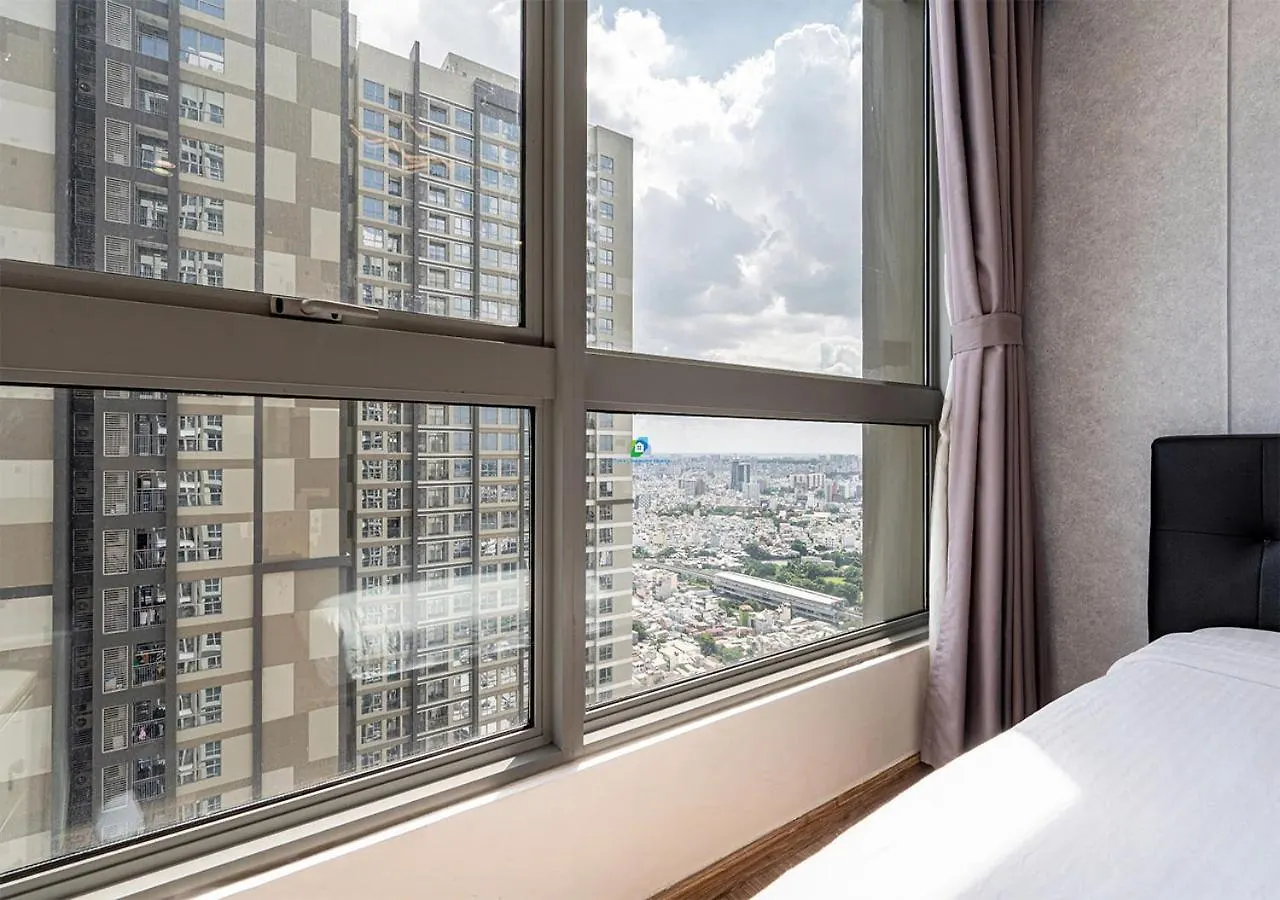 The Central Park Retreat Ho Chi Minh City Apartment